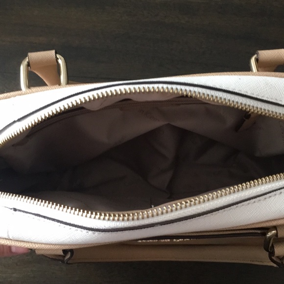 Calvin Klein Purse - Picture 6 of 8